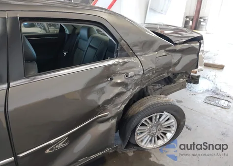 2008 Chrysler 300 Touring from USA, damaged, VIN 2C3KA53G28H109177